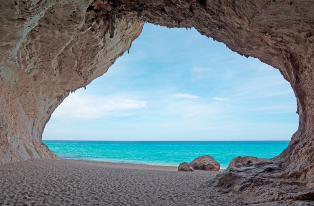 cala luna cave